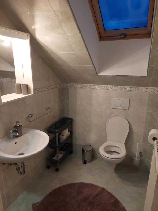 Apartmaji Vesna بوينج المظهر الخارجي الصورة
