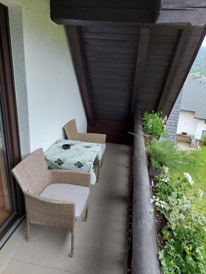 Apartmaji Vesna بوينج المظهر الخارجي الصورة