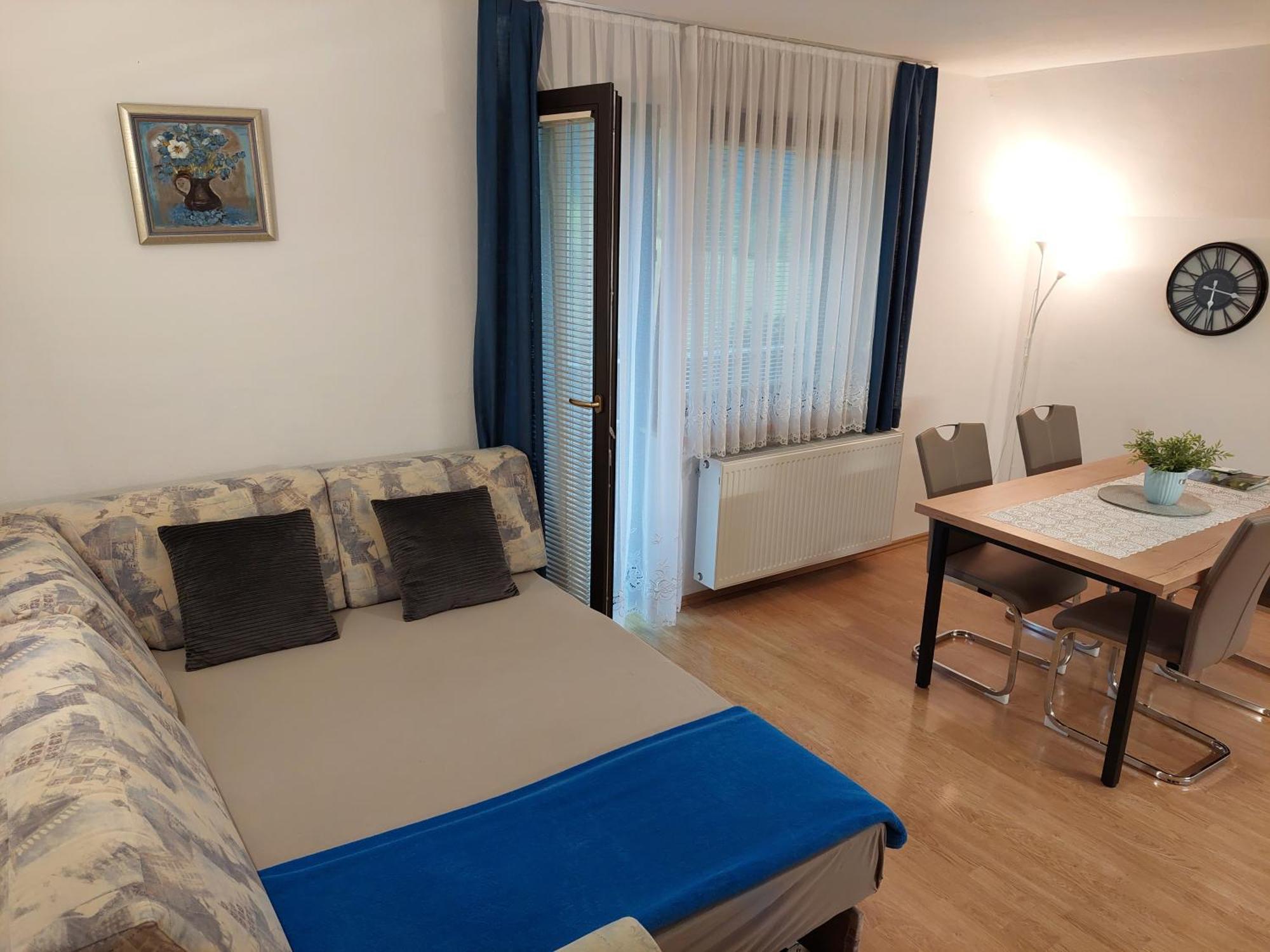 Apartmaji Vesna بوينج المظهر الخارجي الصورة